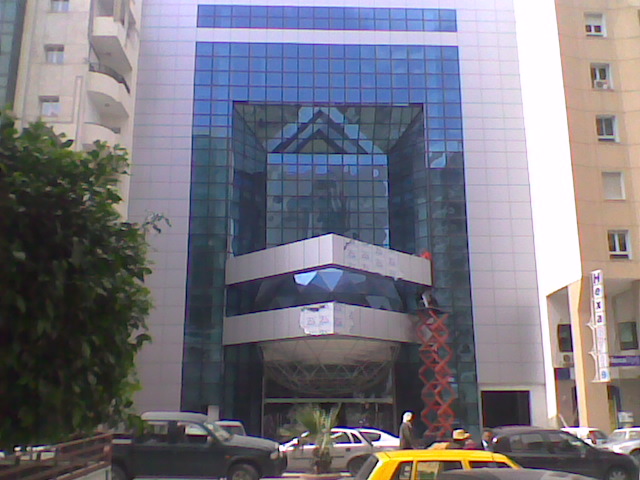 SfaxParking.jpg (11627 octets)